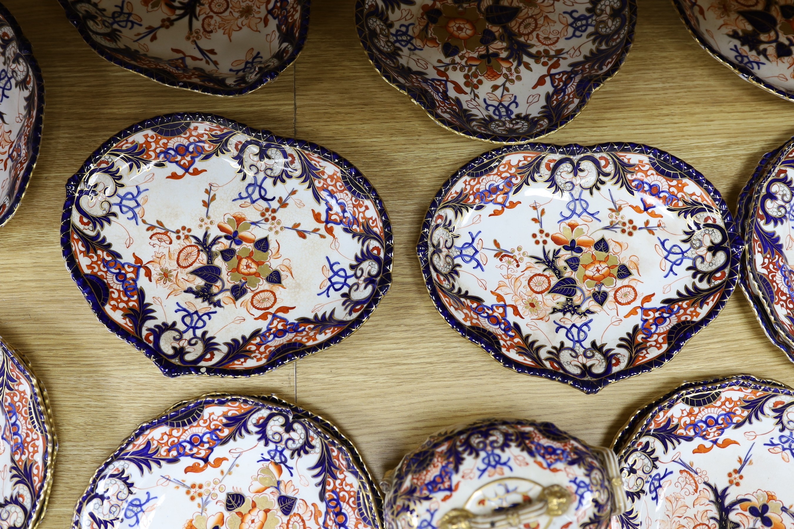 A 19th century Bloor Derby Imari pattern part dessert set, c.1840